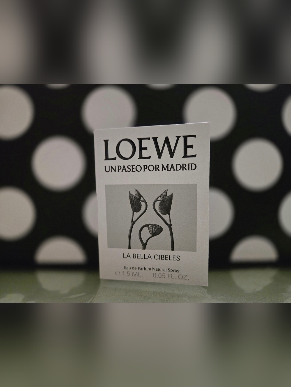 2/$15✨️Loewe Un Paseo Por Madrid La Bella  Cibeles SAMPLE✨️